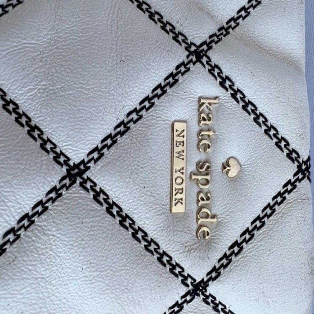 Kate Spade Emerson Place White Shoulder Bag Purse Cement/Black